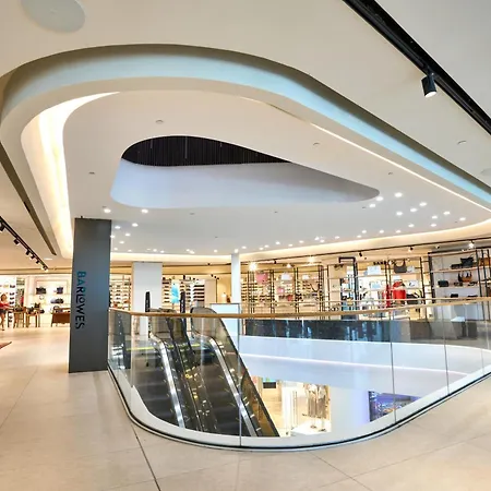 Апартаменты Mercury One Bedroom Haven With Fantastic Views