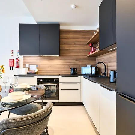 公寓 Mercury One Bedroom Haven With Fantastic Views