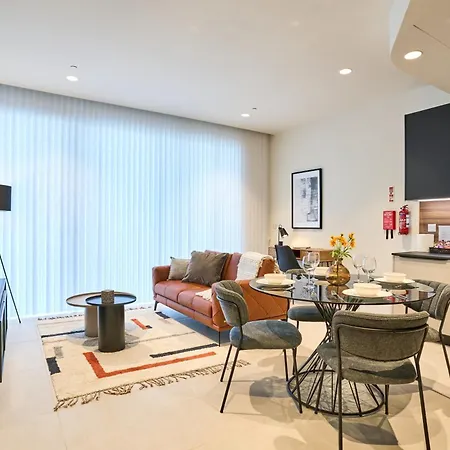 Mercury One Bedroom Haven With Fantastic Views