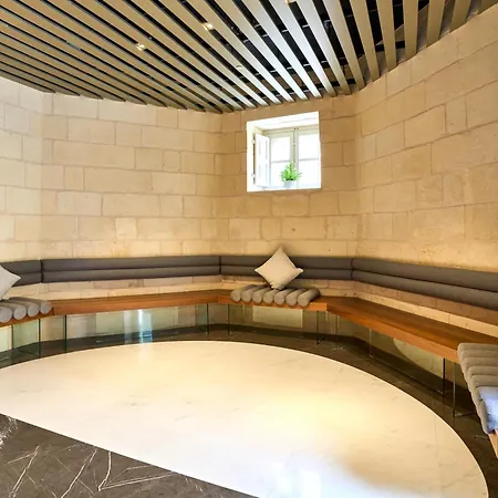 Апартаменты Mercury One Bedroom Haven With Fantastic Views Сент Джулианс