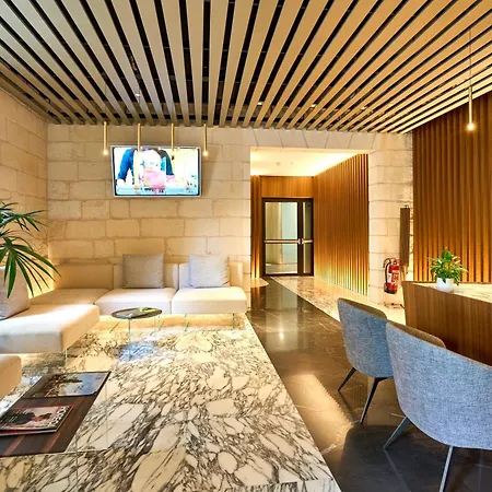 Mercury One Bedroom Haven With Fantastic Views * Сент Джулианс