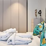 Apartament Mercury One Bedroom Haven With Fantastic Views