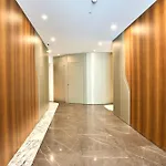 Mercury One Bedroom Haven With Fantastic Views Appartement *