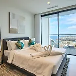 Apartment Mercury One Bedroom Haven With Fantastic Views *