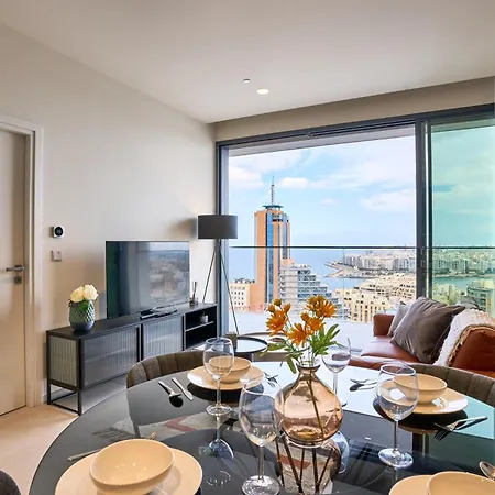 Mercury One Bedroom Haven With Fantastic Views