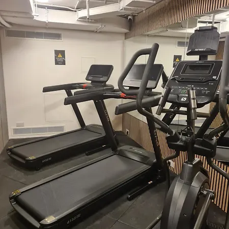 Mercury One Bedroom Haven With Fantastic Views