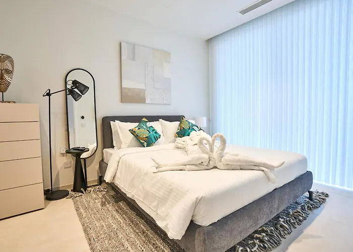 Mercury One Bedroom Haven With Fantastic Views Saint Julian's