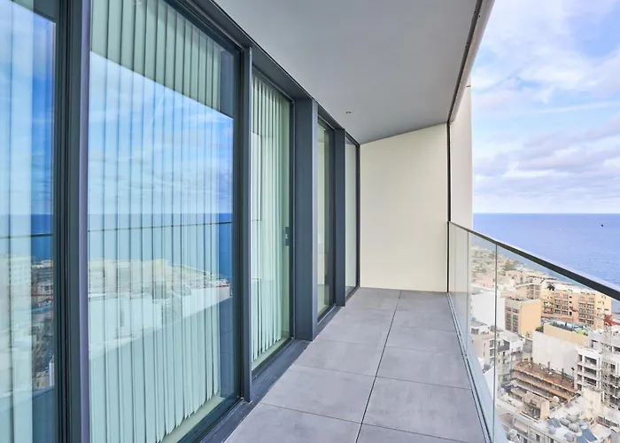 Mercury One Bedroom Haven With Fantastic Views