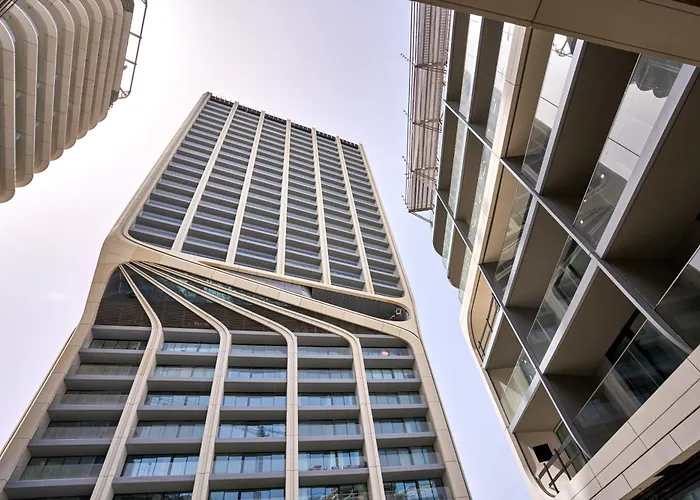 Mercury One Bedroom Haven With Fantastic Views Apartment