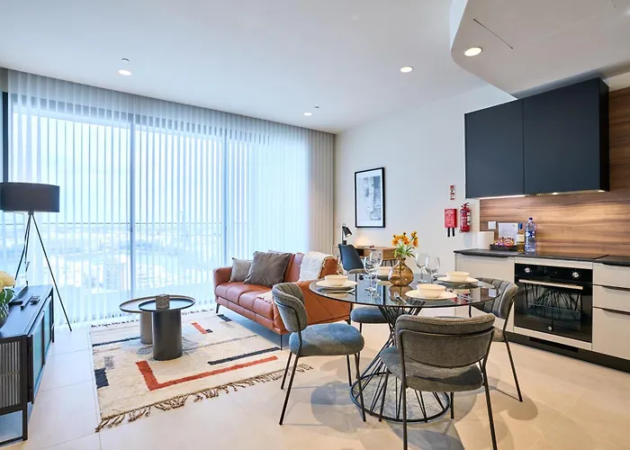 Mercury One Bedroom Haven With Fantastic Views Apartment