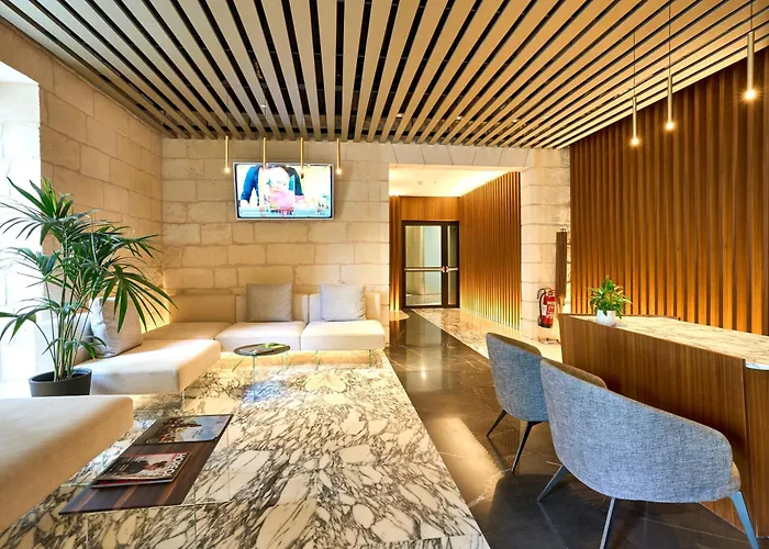 Mercury One Bedroom Haven With Fantastic Views * Saint Julian's