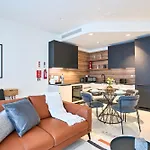 Mercury One Bedroom Haven With Fantastic Views